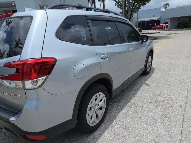 2020 Subaru Forester 2.5i