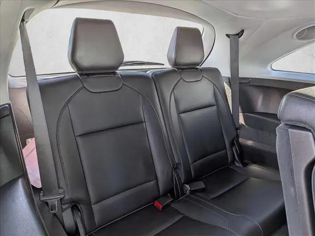 2016 Acura MDX Technology & AcuraWatch Plus Packages