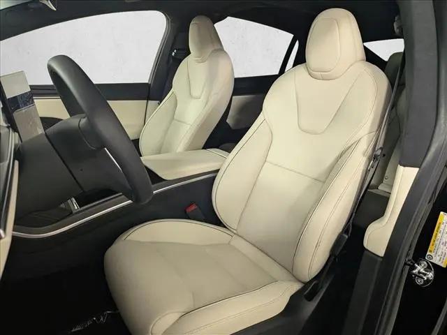 2023 Tesla Model X Plaid Tri Motor All-Wheel Drive