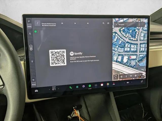 2023 Tesla Model X Plaid Tri Motor All-Wheel Drive