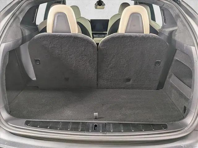 2023 Tesla Model X Plaid Tri Motor All-Wheel Drive