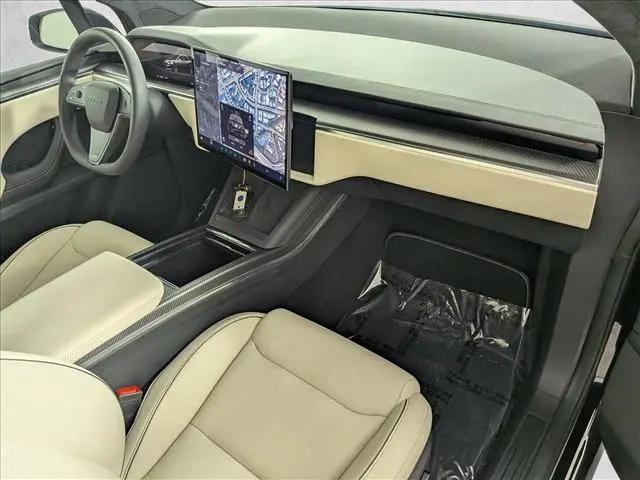 2023 Tesla Model X Plaid Tri Motor All-Wheel Drive