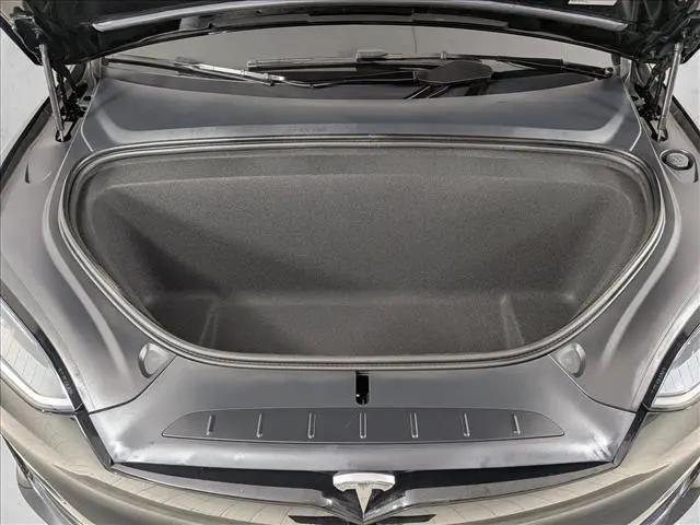 2023 Tesla Model X Plaid Tri Motor All-Wheel Drive