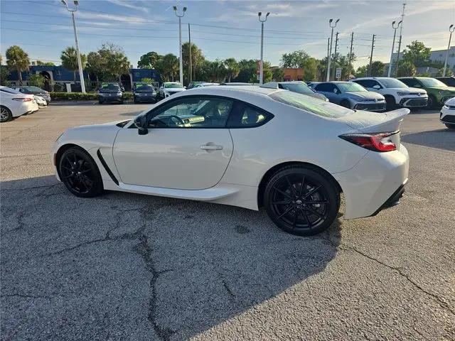 2025 Toyota GR86 Premium