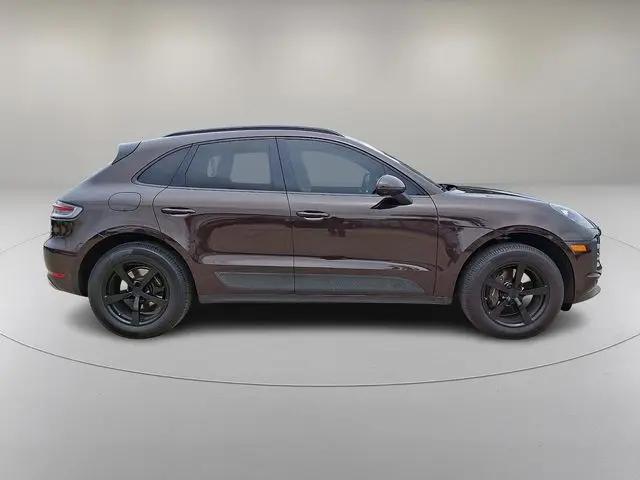 2021 Porsche Macan Macan