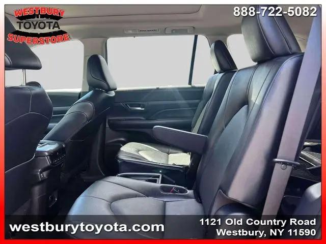 2025 Toyota Grand Highlander XLE