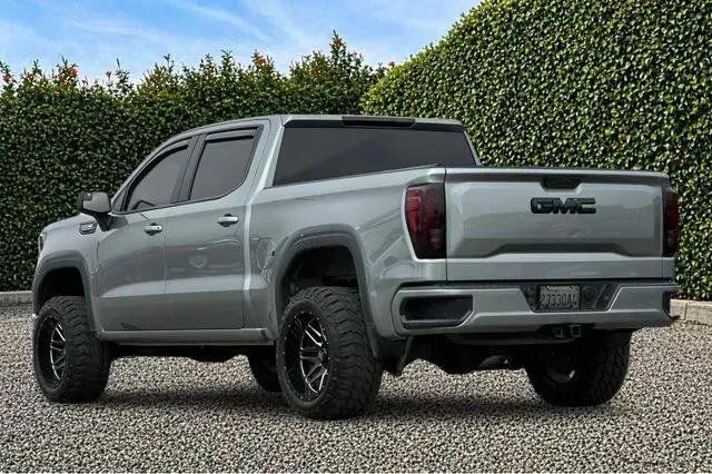2024 GMC Sierra 1500 4WD Crew Cab Short Box Elevation with 3SB