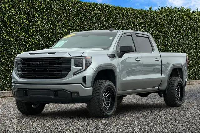 2024 GMC Sierra 1500 4WD Crew Cab Short Box Elevation with 3SB