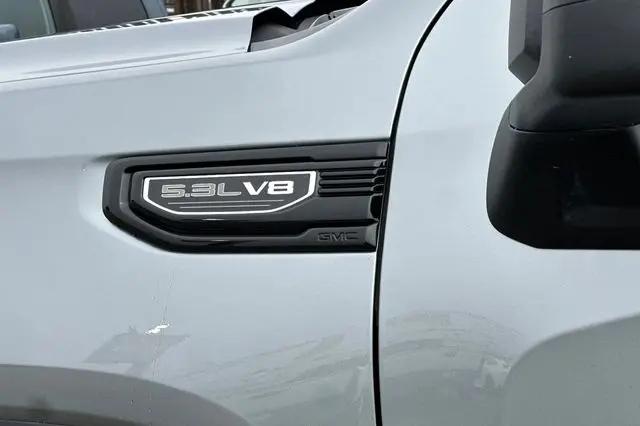 2024 GMC Sierra 1500 4WD Crew Cab Short Box Elevation with 3SB