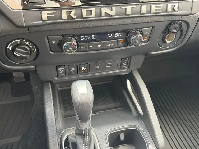 2026 Nissan Frontier Crew Cab SV 4x4