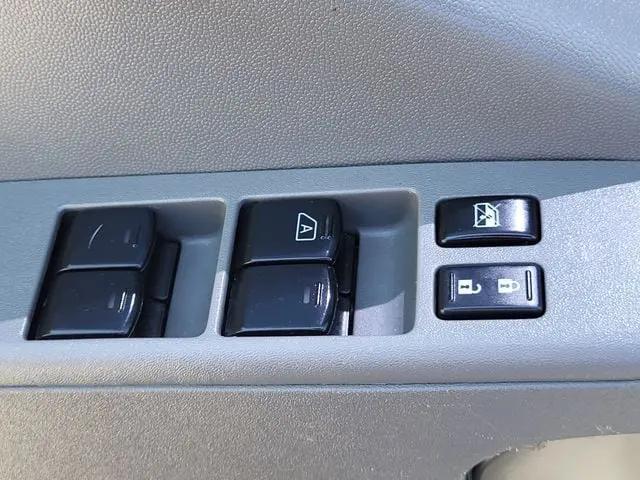 2021 Nissan Frontier Crew Cab SV 4x4