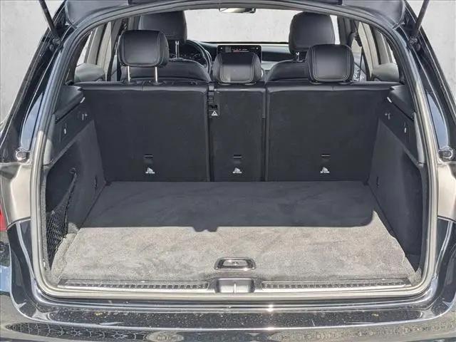 2022 Mercedes-Benz GLC SUV