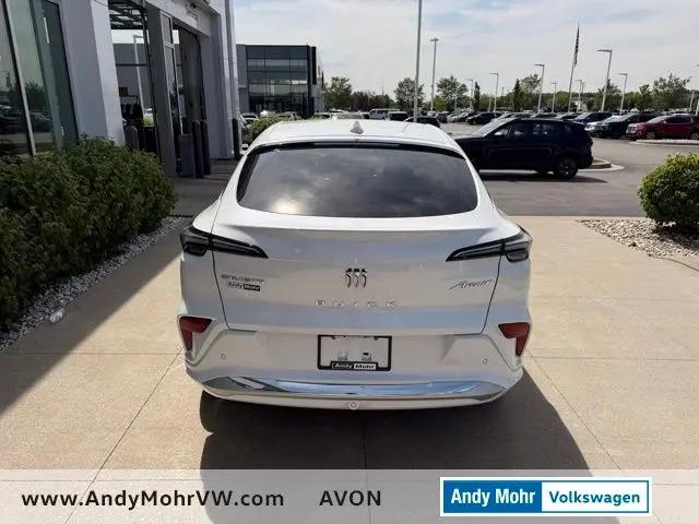 2024 Buick NV Avenir FWD