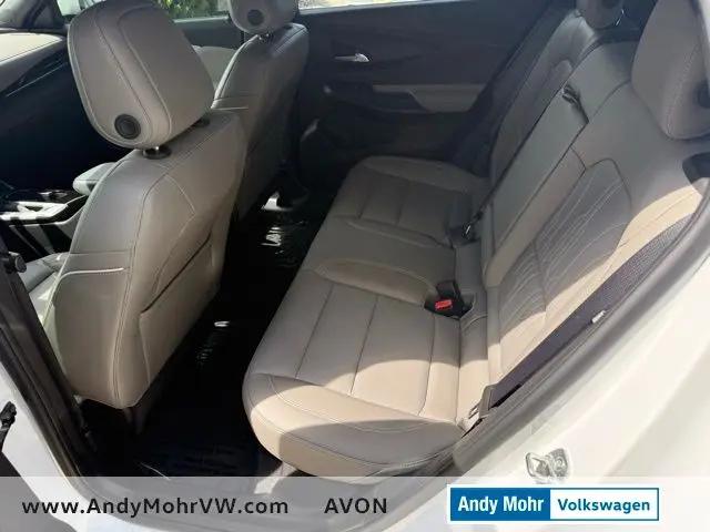 2024 Buick NV Avenir FWD