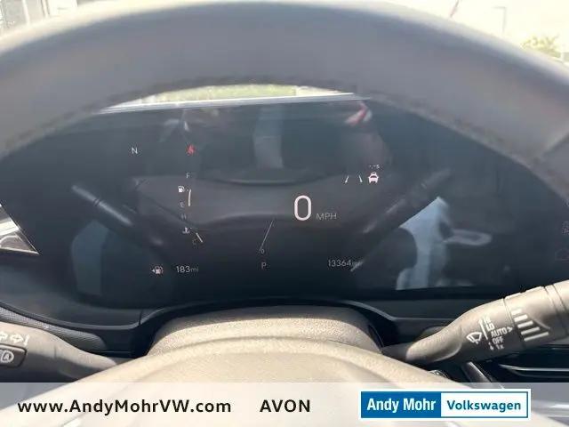 2024 Buick NV Avenir FWD