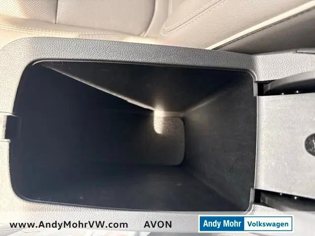 2024 Buick NV Avenir FWD