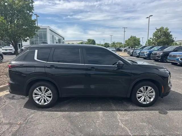 2025 Mitsubishi Outlander ES 2.5 S-AWC