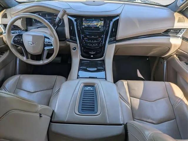 2020 Cadillac Escalade 4WD Platinum
