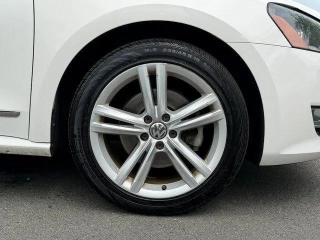 2014 Volkswagen Passat 1.8T SEL Premium