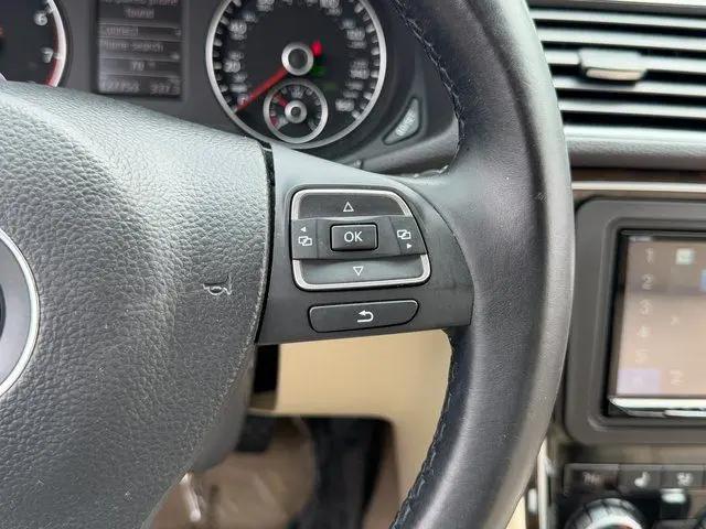 2014 Volkswagen Passat 1.8T SEL Premium
