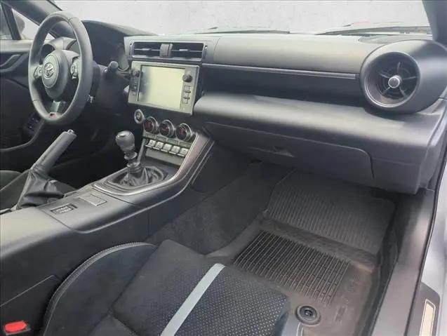2025 Toyota GR86 Premium