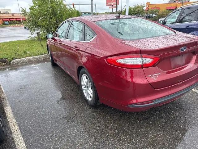2015 Ford Fusion SE