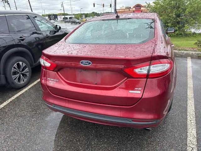 2015 Ford Fusion SE