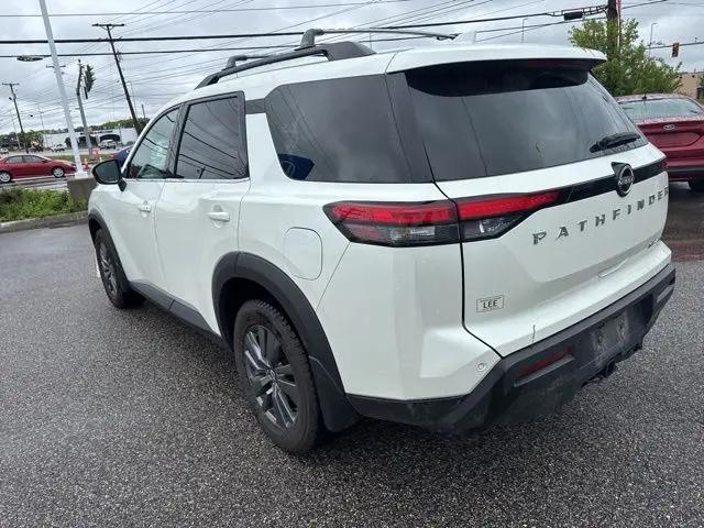 2022 Nissan Pathfinder SV 4WD
