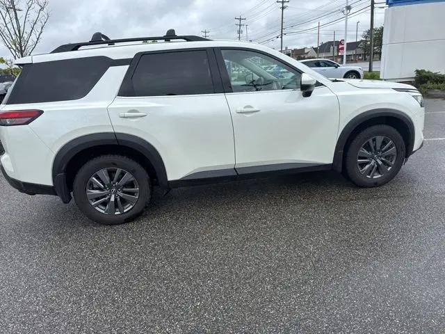 2022 Nissan Pathfinder SV 4WD