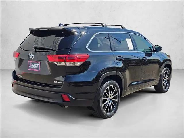 2018 Toyota Highlander SE