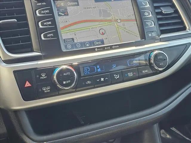 2018 Toyota Highlander SE