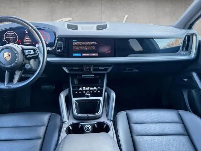 2024 Porsche Cayenne Cayenne