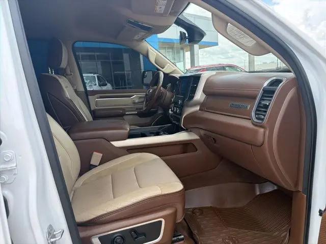 2020 Ram 1500 Laramie Crew Cab 4x4 57 Box