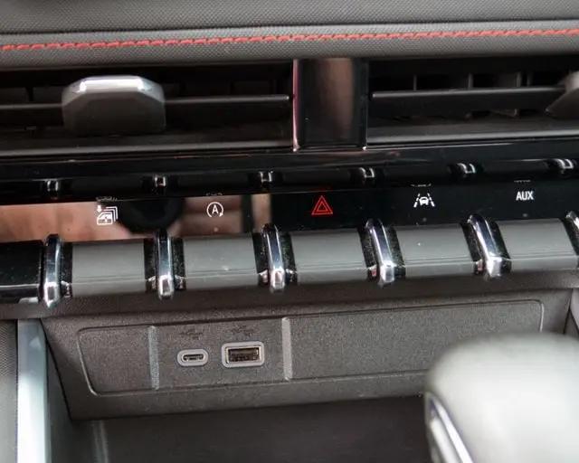 2023 Chevrolet Colorado 4WD Crew Cab Short Box Z71