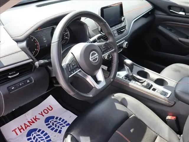 2022 Nissan Altima SR Intelligent AWD