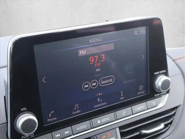 2022 Nissan Altima SR Intelligent AWD