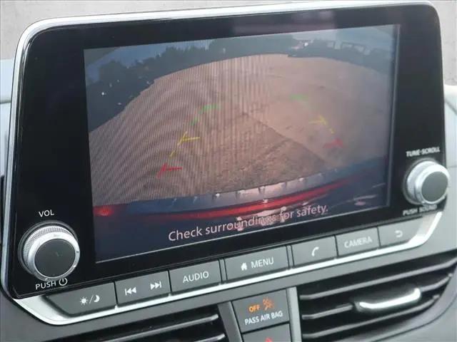 2022 Nissan Altima SR Intelligent AWD