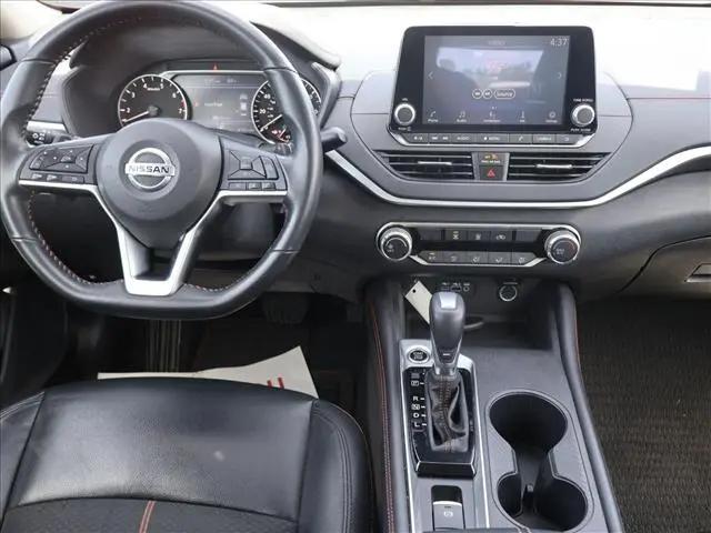2022 Nissan Altima SR Intelligent AWD