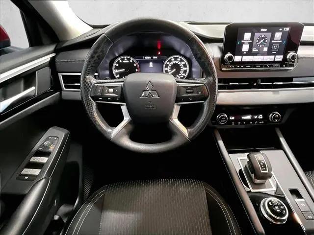 2024 Mitsubishi Outlander ES 2.5 2WD