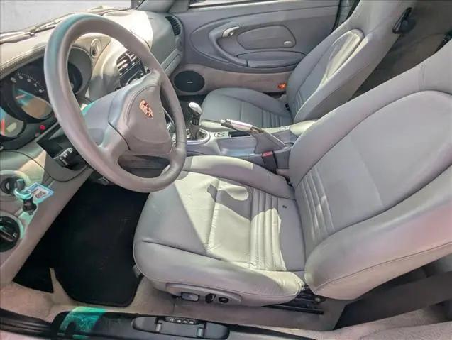 2002 Porsche 911 Carrera