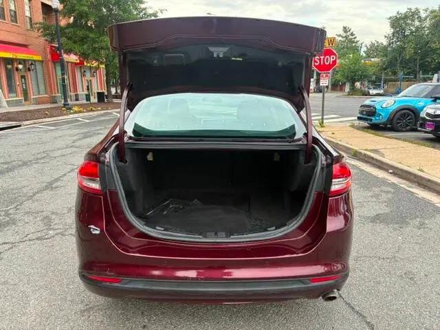 2017 Ford Fusion SE