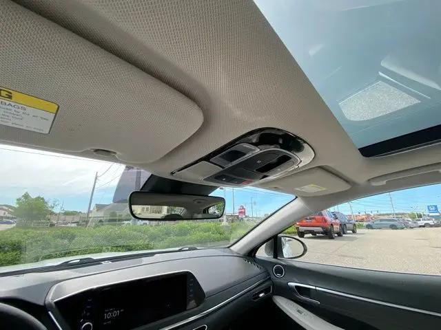 2023 Hyundai Sonata Hybrid Limited