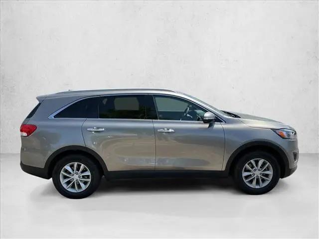 2017 Kia Sorento 2.4L LX