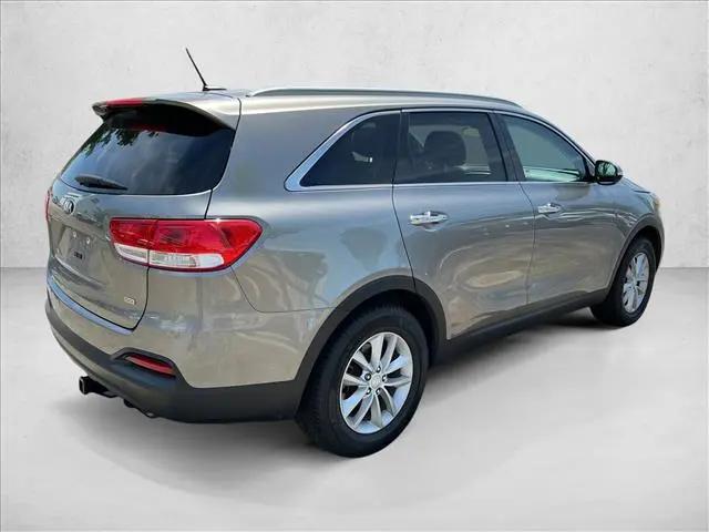2017 Kia Sorento 2.4L LX