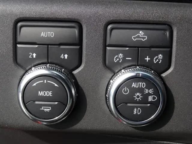 2022 GMC Sierra 1500 4WD Crew Cab Short Box Elevation