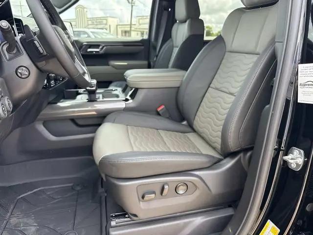 2026 Chevrolet Silverado 1500 4WD Crew Cab Short Bed ZR2