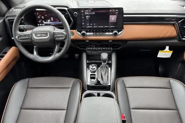 2026 GMC Canyon AT4, 4WD