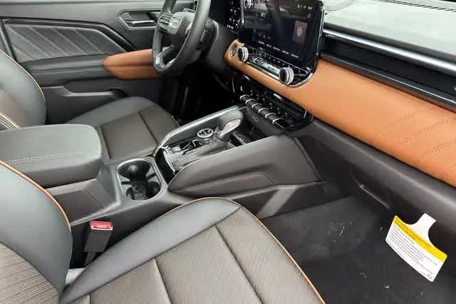 2026 GMC Canyon AT4, 4WD