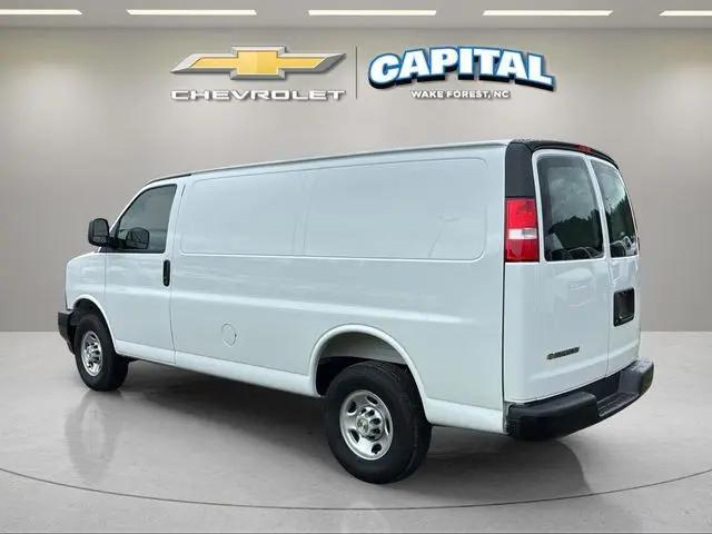 2026 Chevrolet Express Cargo Van 2500 Regular Wheelbase, WT, RWD
