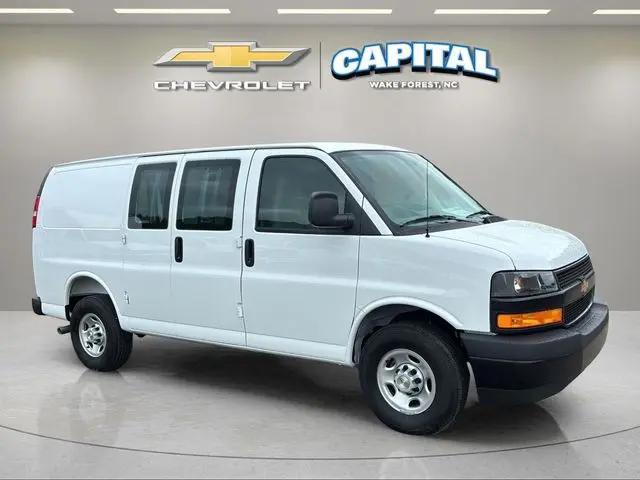 2026 Chevrolet Express Cargo Van 2500 Regular Wheelbase, WT, RWD